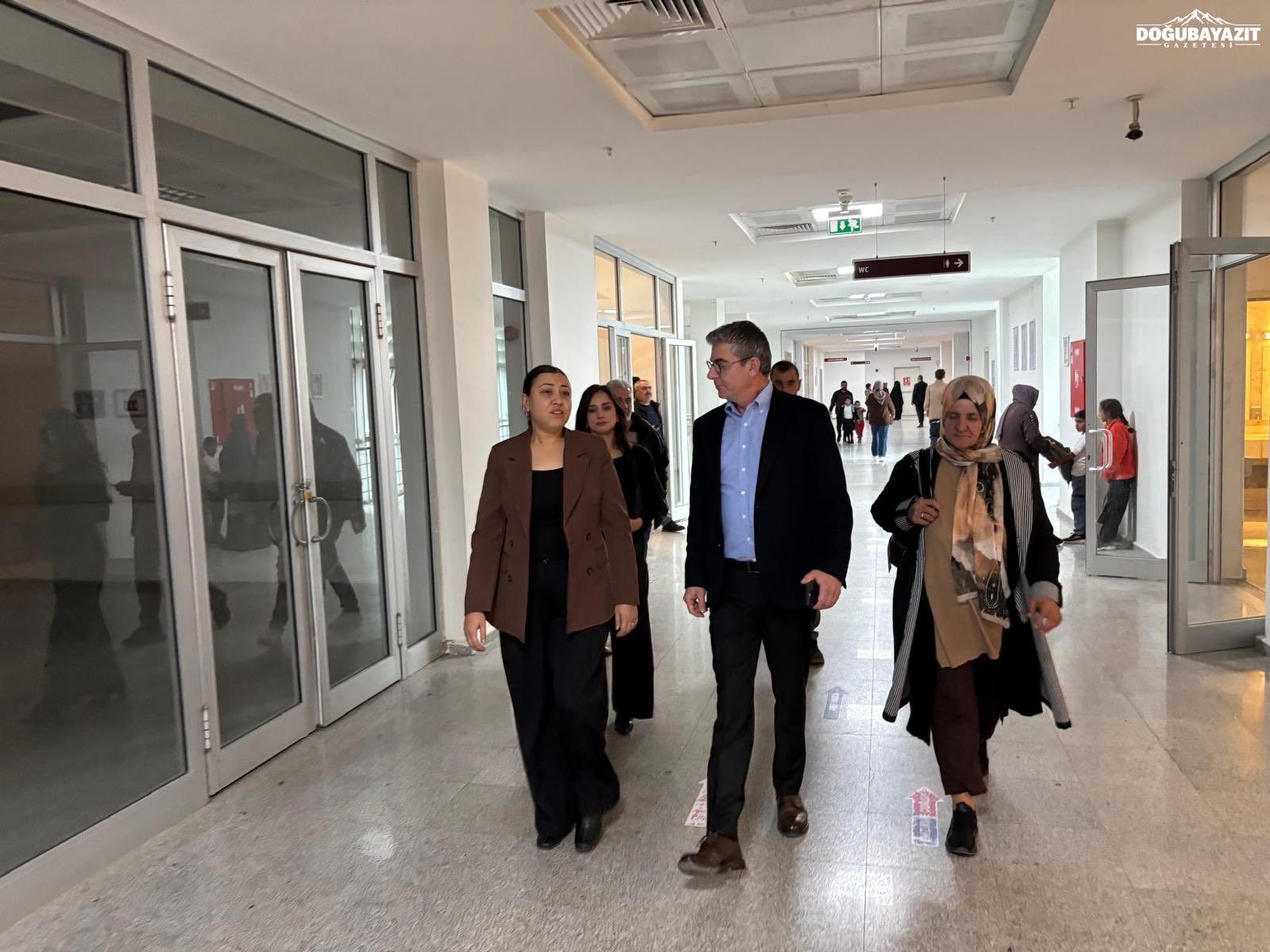 Ağrı Milletvekili Bozdağ'dan Hastane Ve Uzman Doktor Çağrısı (2)