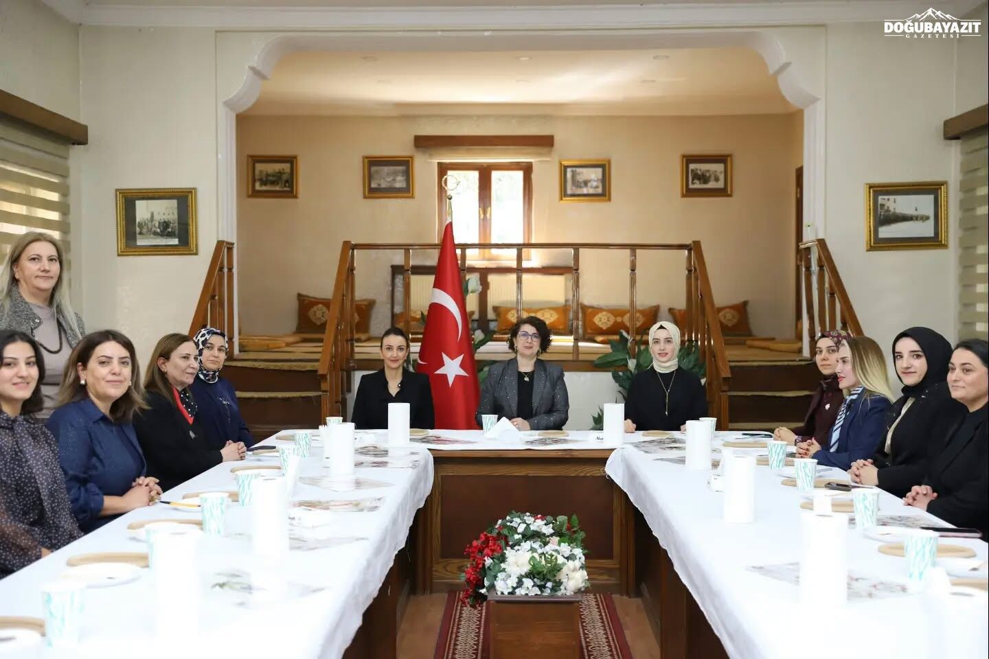 Ağrı Valisi'nin Eşi Betül Bozkurt, Doğubayazıt'ta Kadın Girişimcilerle Buluştu
