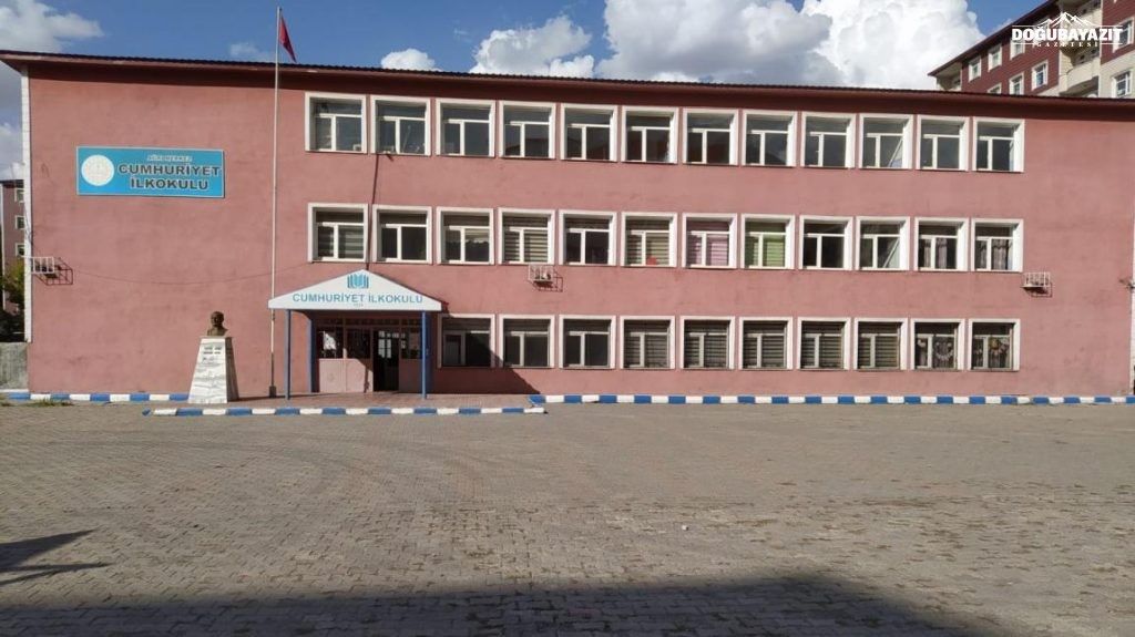 Ağrı'da 29 Ekim tatili kaç gün sürecek? Tarihler belli oldu