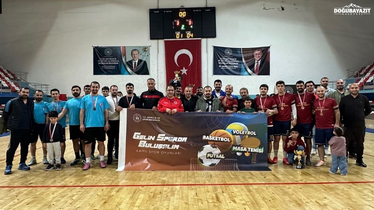 Ağrı'da Futsal Heyecanı Sona Erdi İşte Şampiyon Takım