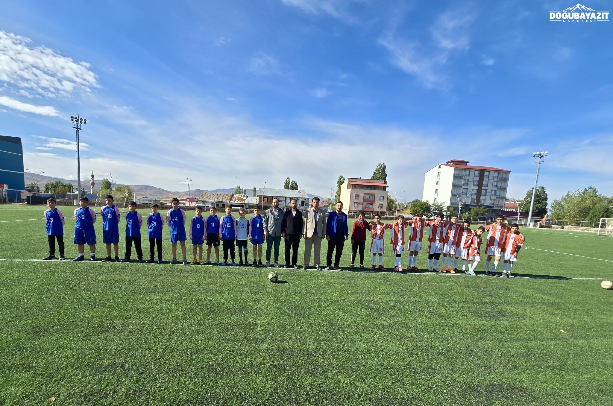 Ağrı’da Genç Futbolcular Sahaya Çıktı1