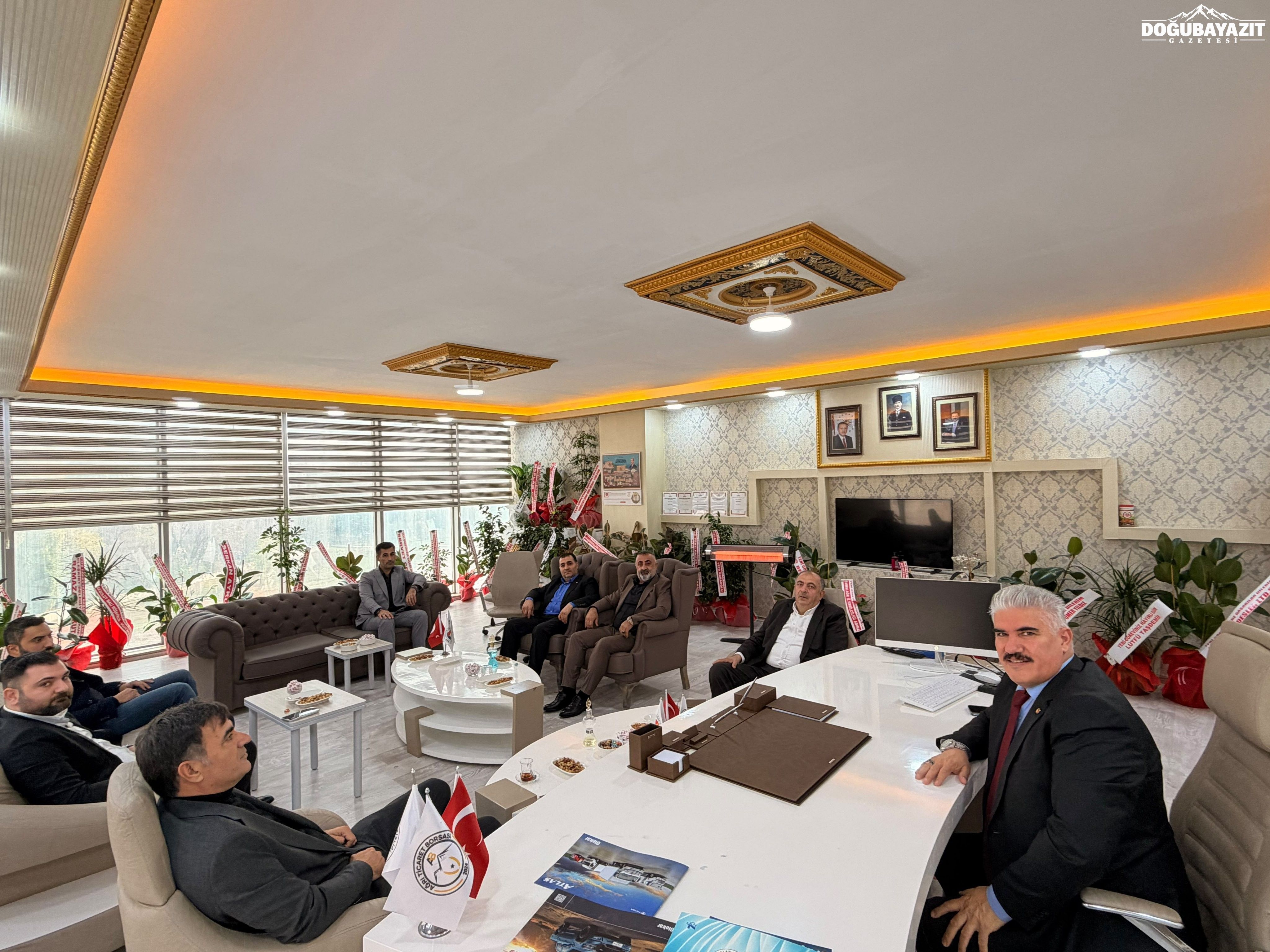 Doğubayazıt Ve Ağrı'nın Ticaret Temsilcileri Bir Araya Geldi