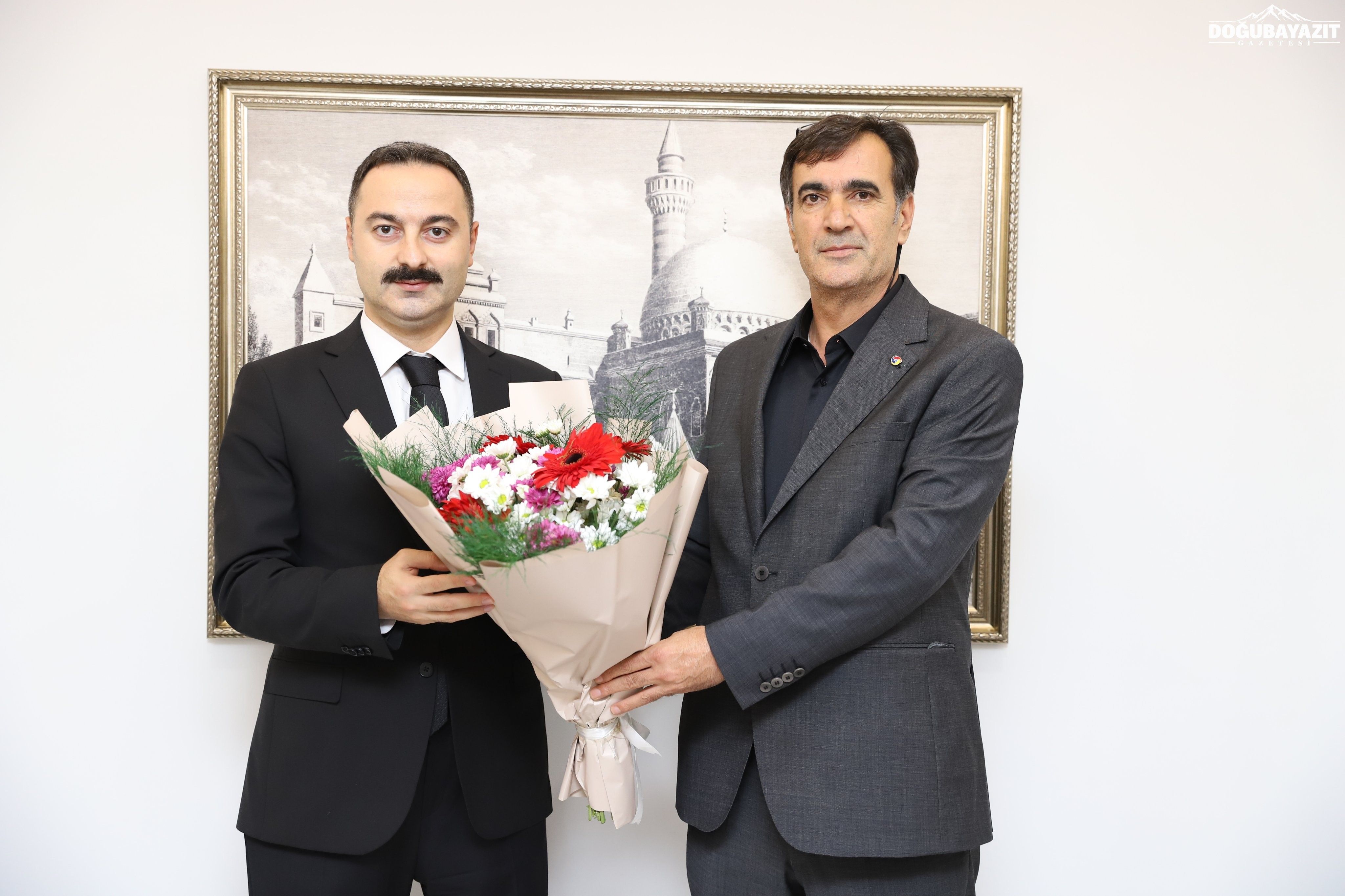 Doğubayazıt'ta Gürbulak Sınır Kapısı Ve Gümrük Sorunları Masaya Yatırıldı
