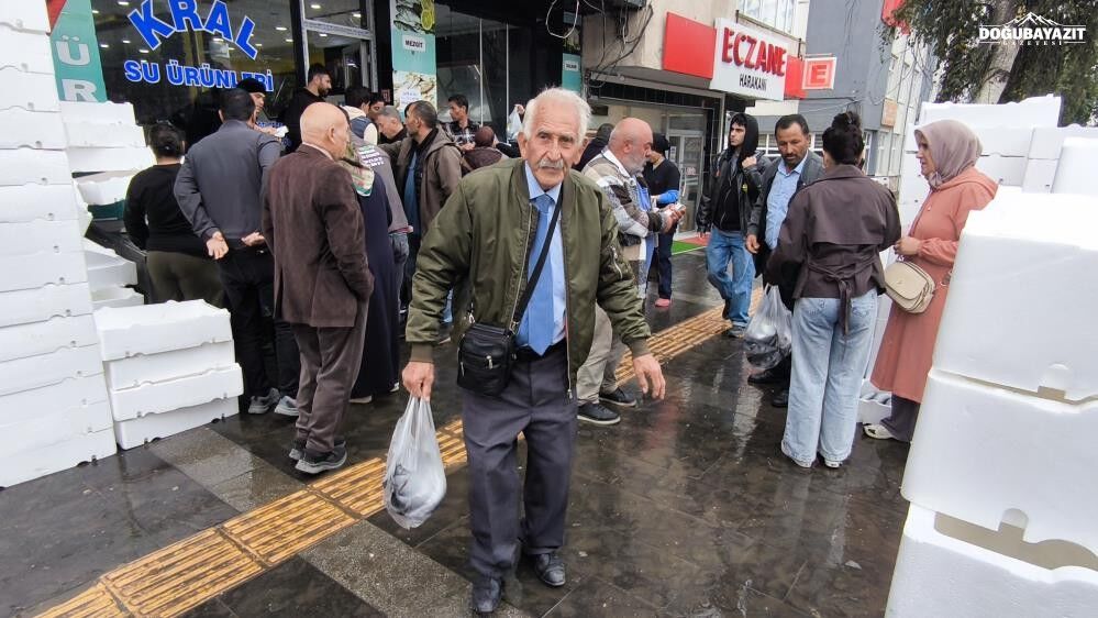 Kars'ta 50 Liralık Palamut Izdihamı