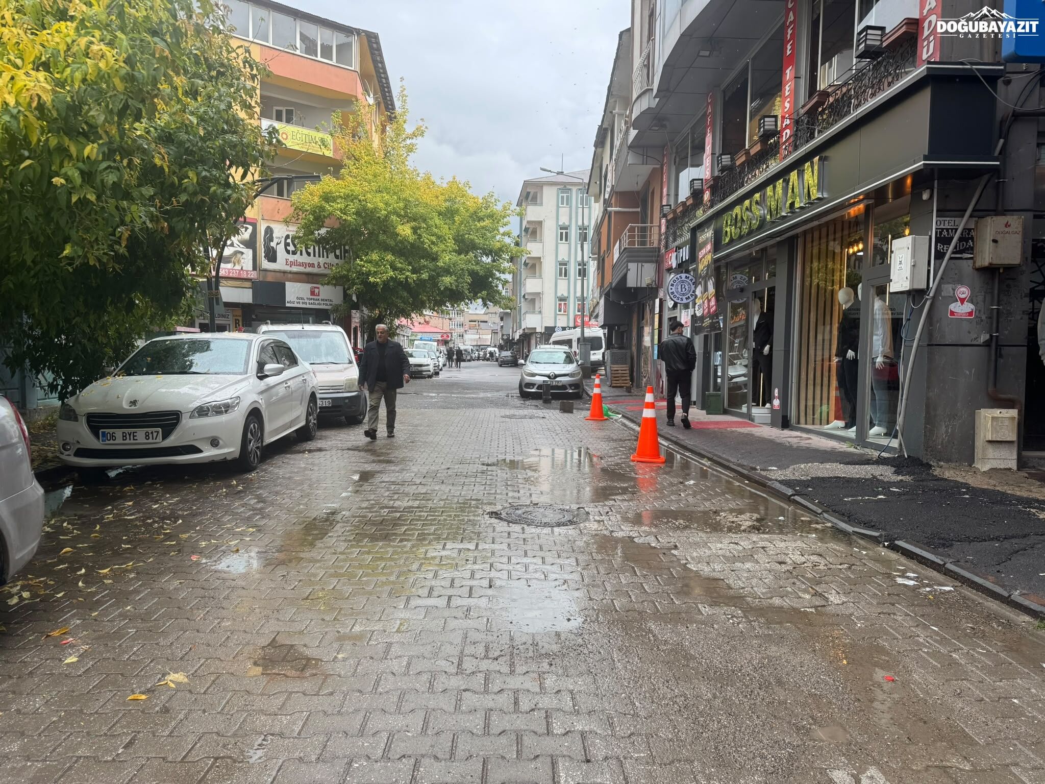 Patnos’ta Yağmur Yaşamı Olumsuz Etkiliyor